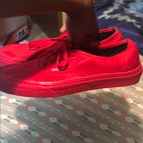 Vans - Picture 2 of 4